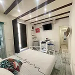Luna Apartment