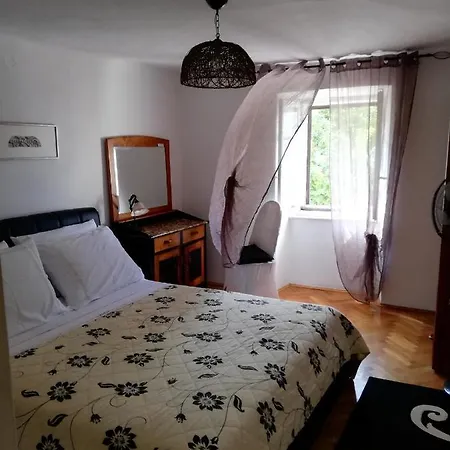 Luna Baska (Krk)