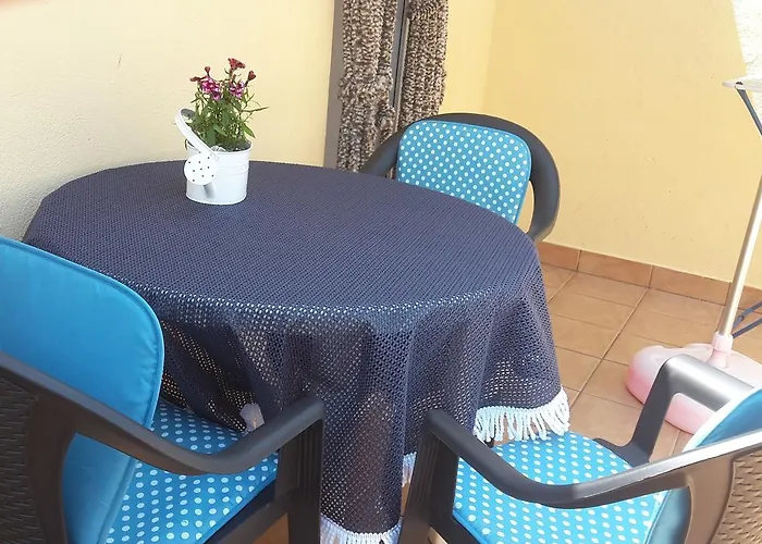 Luna Apartman Baska (Krk)